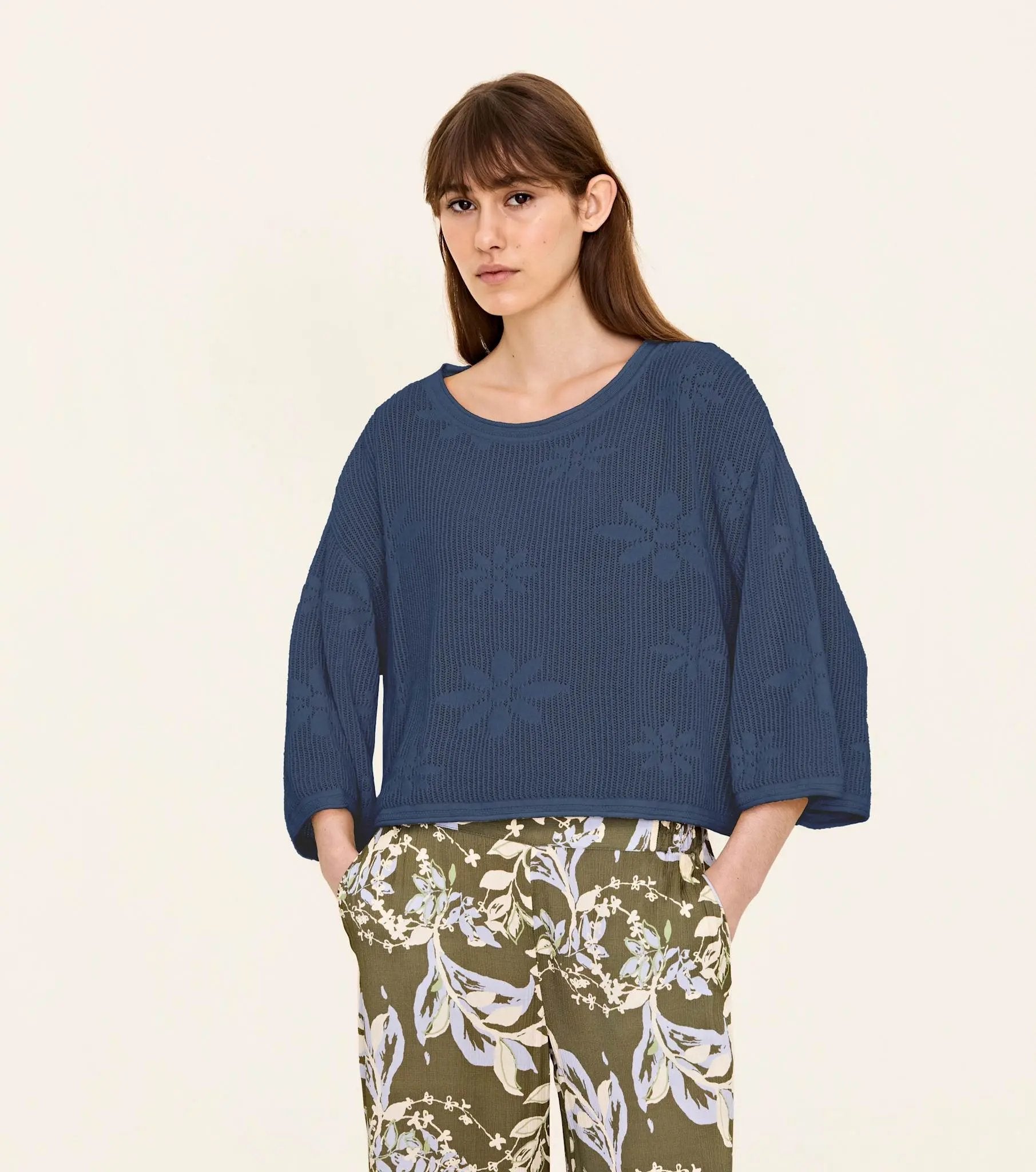 Curtain Sweater Odd Molly