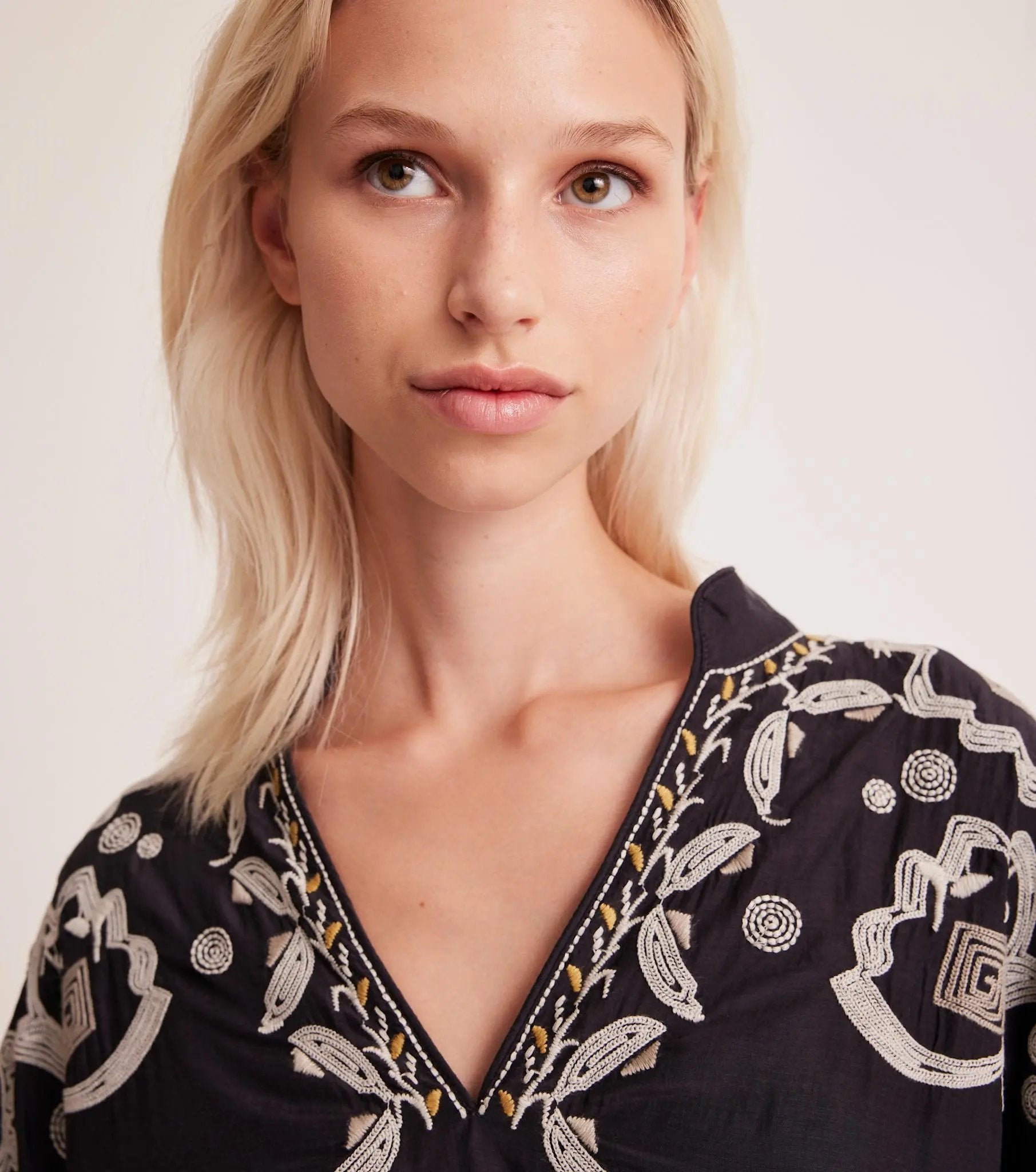 Sabrina Blouse Odd Molly