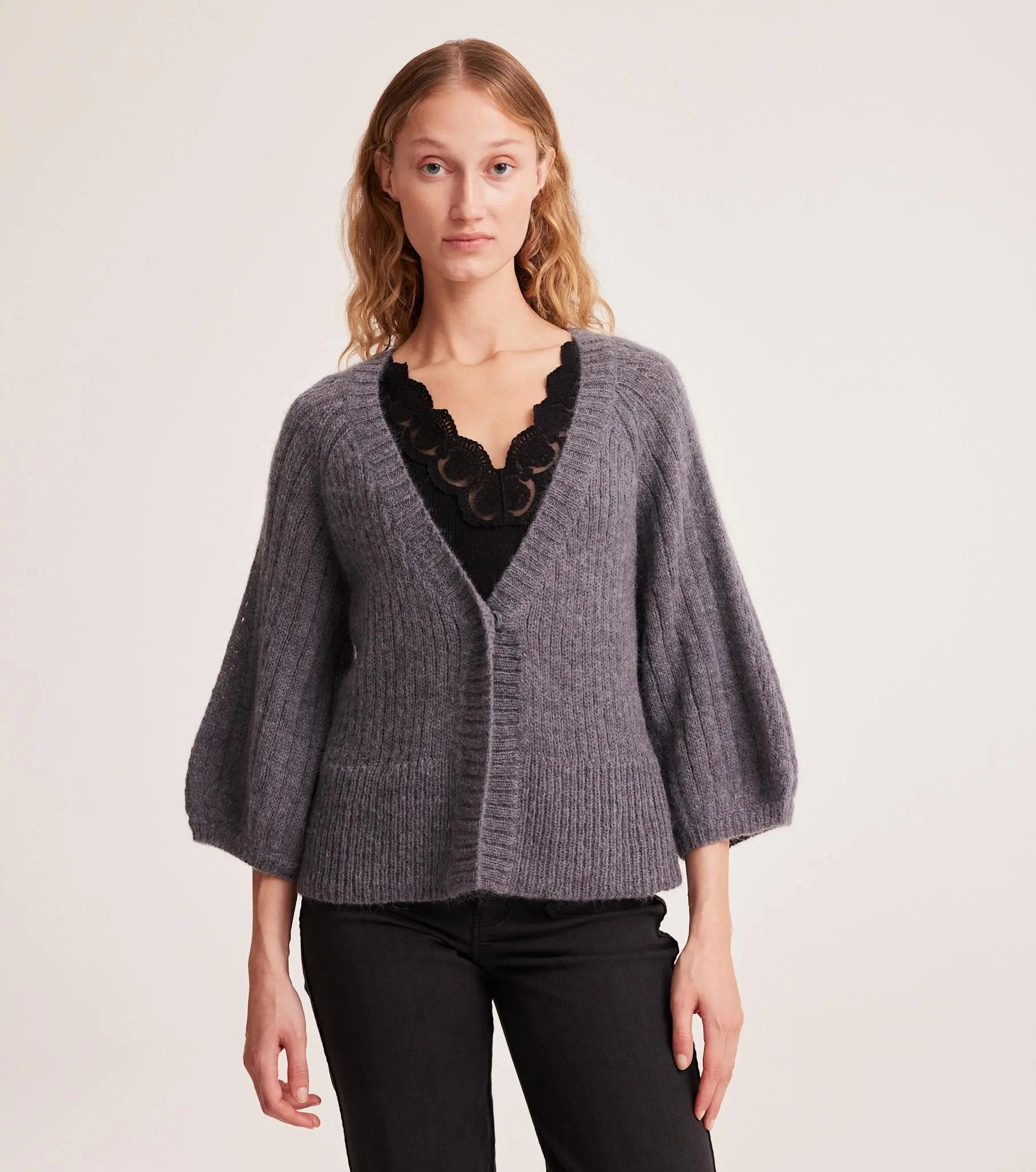 Gail Cardigan Odd Molly