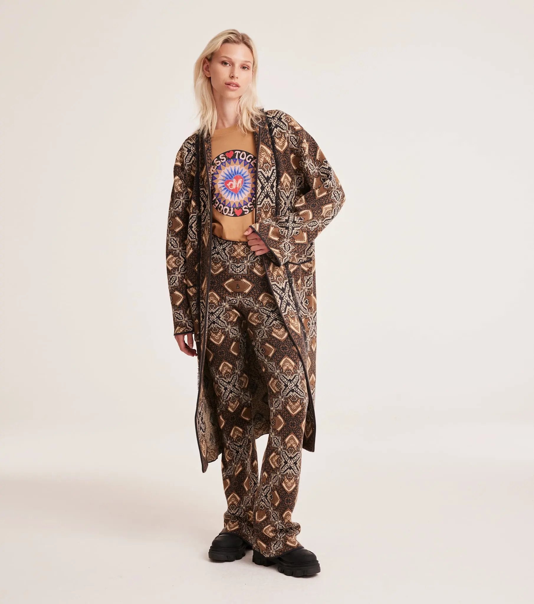 Elaine Long Cardigan Odd Molly